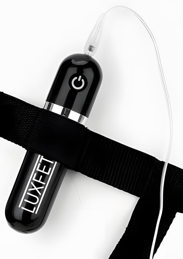 8.5 Inch Realistic Vibrating Dildo with Strap-On Harness