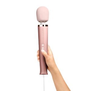 Buy the Le Wand Plugin Massager Wand Rose Gold at Cloud Climax